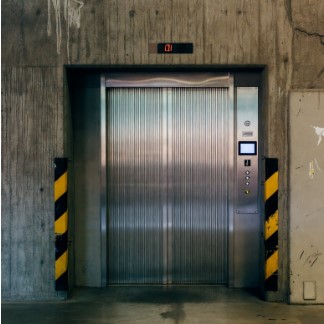 freight_elevator_1