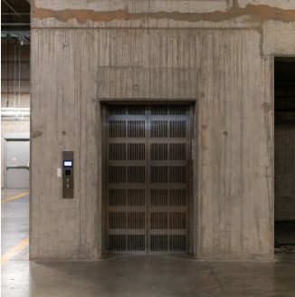 freight_elevator_2