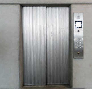 freight_elevator_4